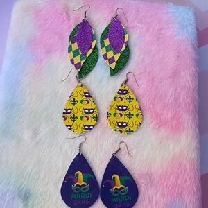 Colorful Mardi Gras 2 Earrings Set